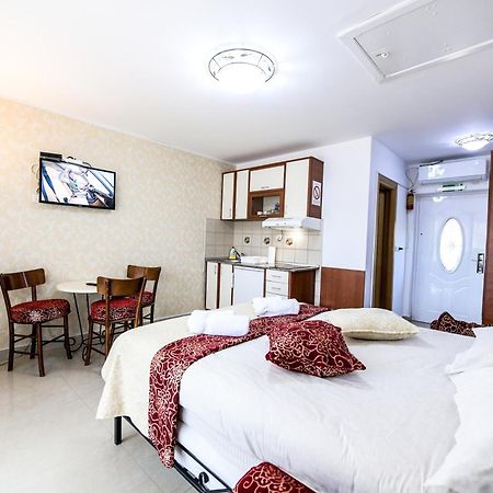 Suncani Breg Apartments Vrdnik Pokoj fotografie