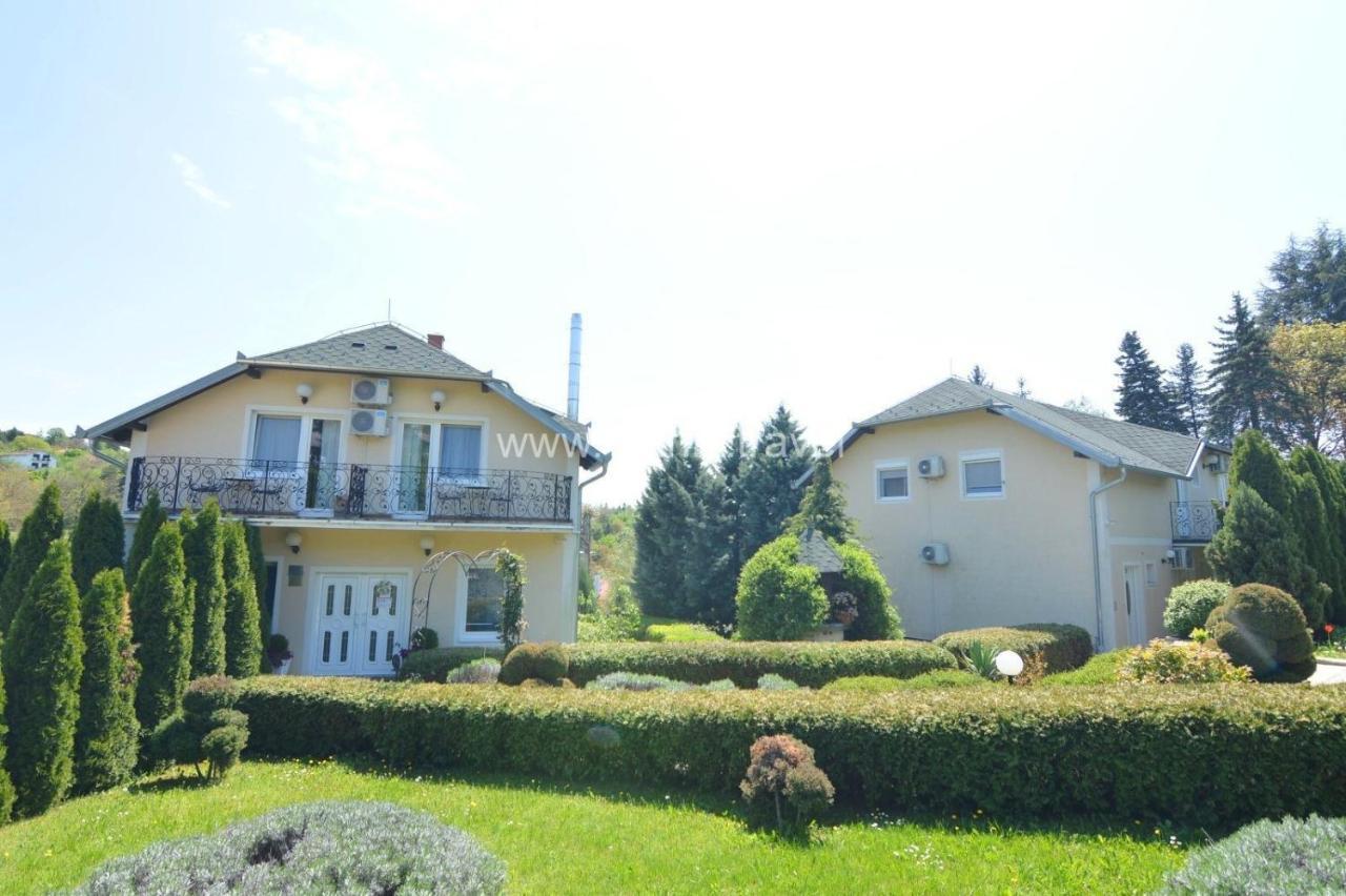 Suncani Breg Apartments Vrdnik Exteriér fotografie