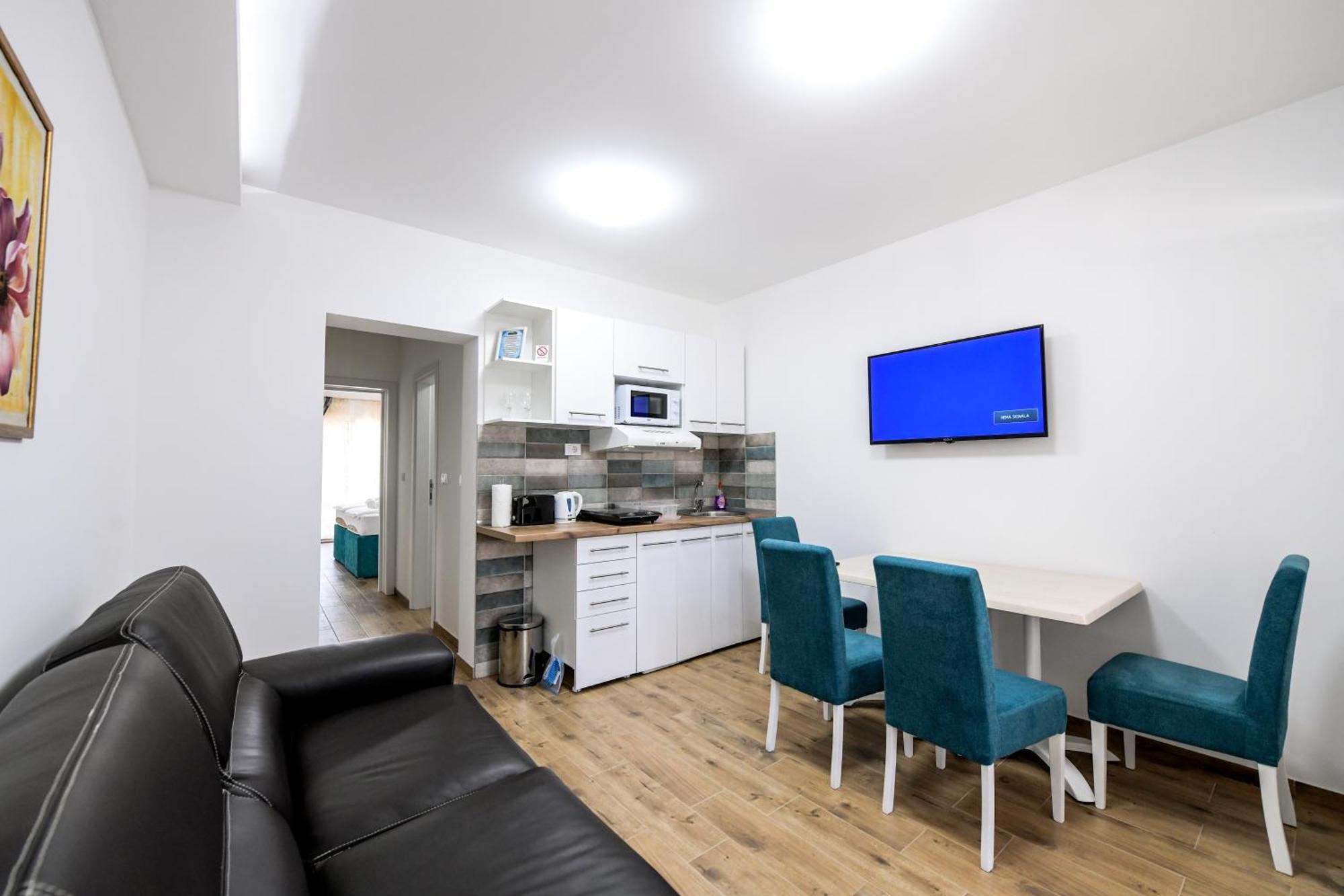 Suncani Breg Apartments Vrdnik Pokoj fotografie