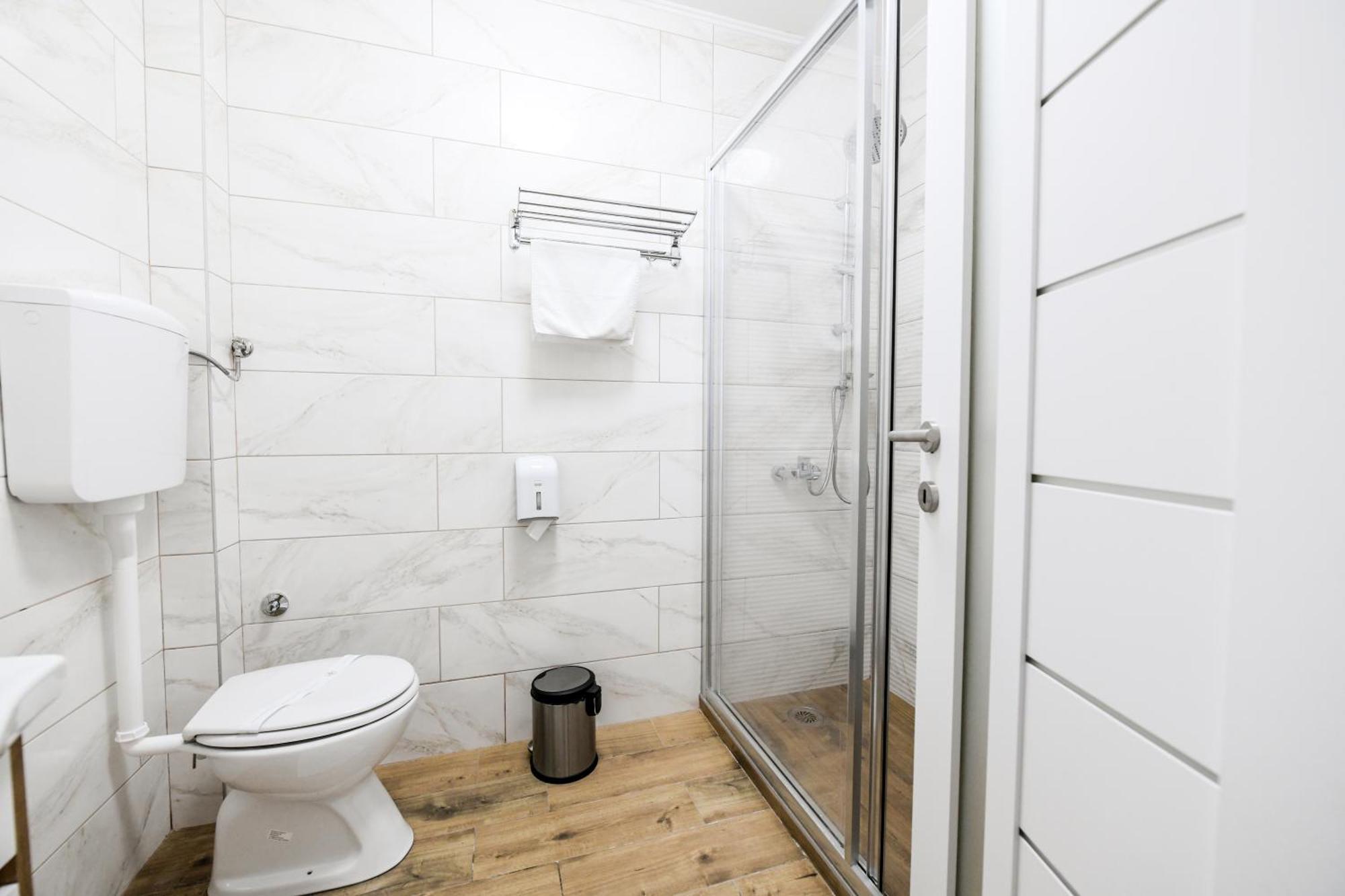 Suncani Breg Apartments Vrdnik Pokoj fotografie
