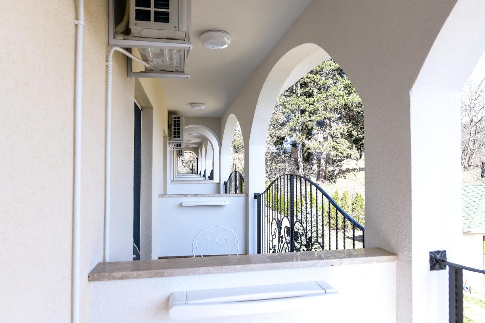 Suncani Breg Apartments Vrdnik Pokoj fotografie